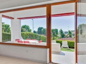 Appealing Holiday Home with Garden Fireplace and Parking